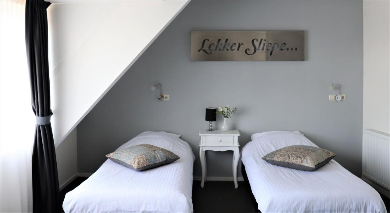 Stadsherberg 'Het Wapen Van Ijlst' Exterior photo